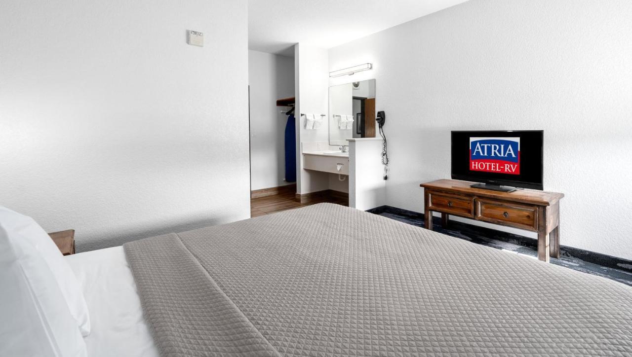 Atria Hotel And Rv Mcgregor Eksteriør bilde